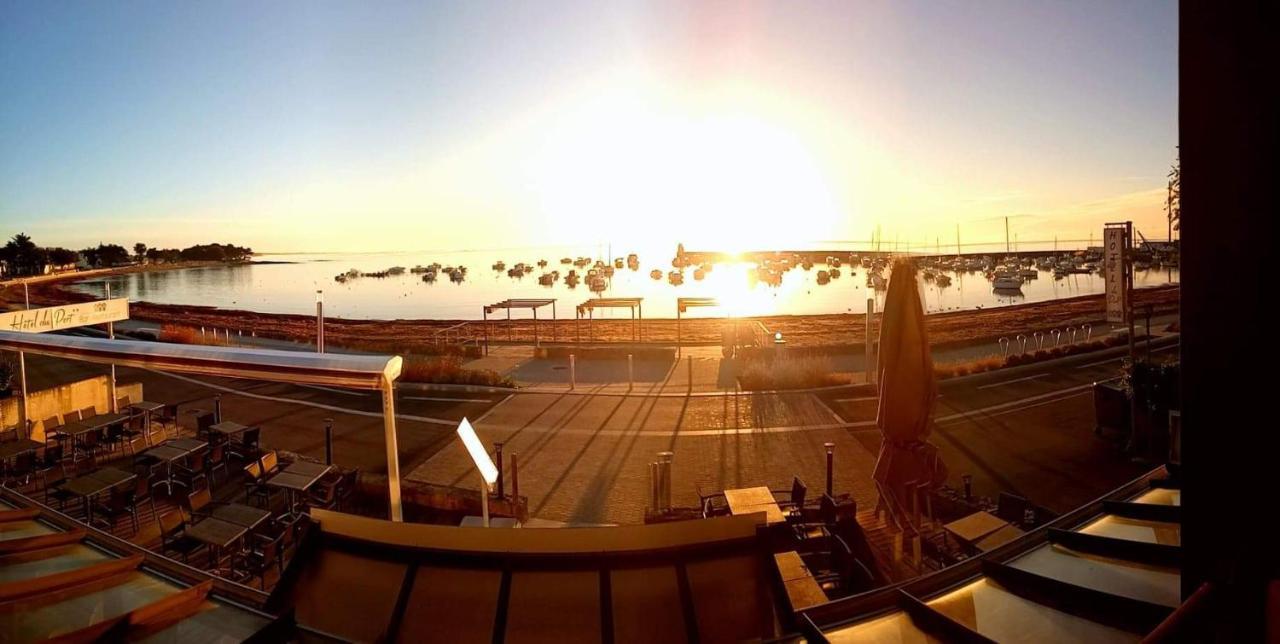 Hotel Du Port Bar Restaurant サルゾー エクステリア 写真