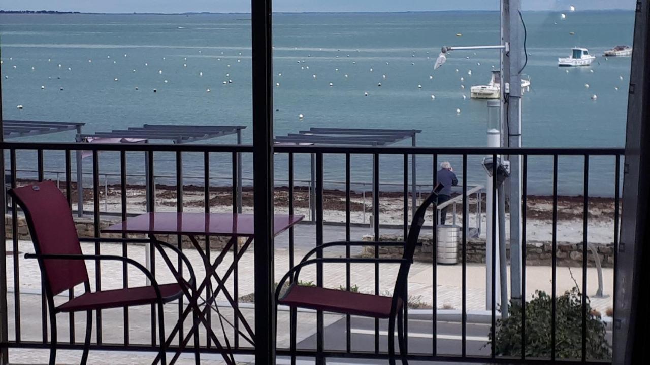 Hotel Du Port Bar Restaurant サルゾー エクステリア 写真